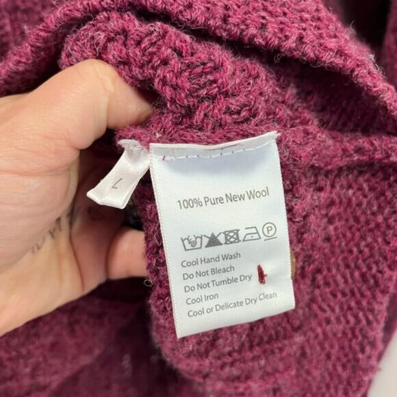 Celtic & Co 100% Pure New Wool Cable Knit Cardigan Sweater Size L Raspberry Red - Picture 3 of 7